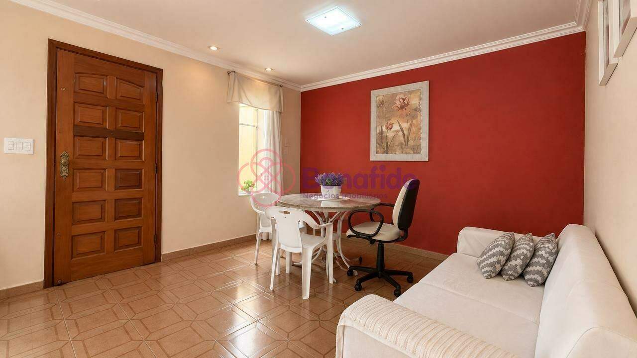 Casa à venda no Jardim da Serra: 