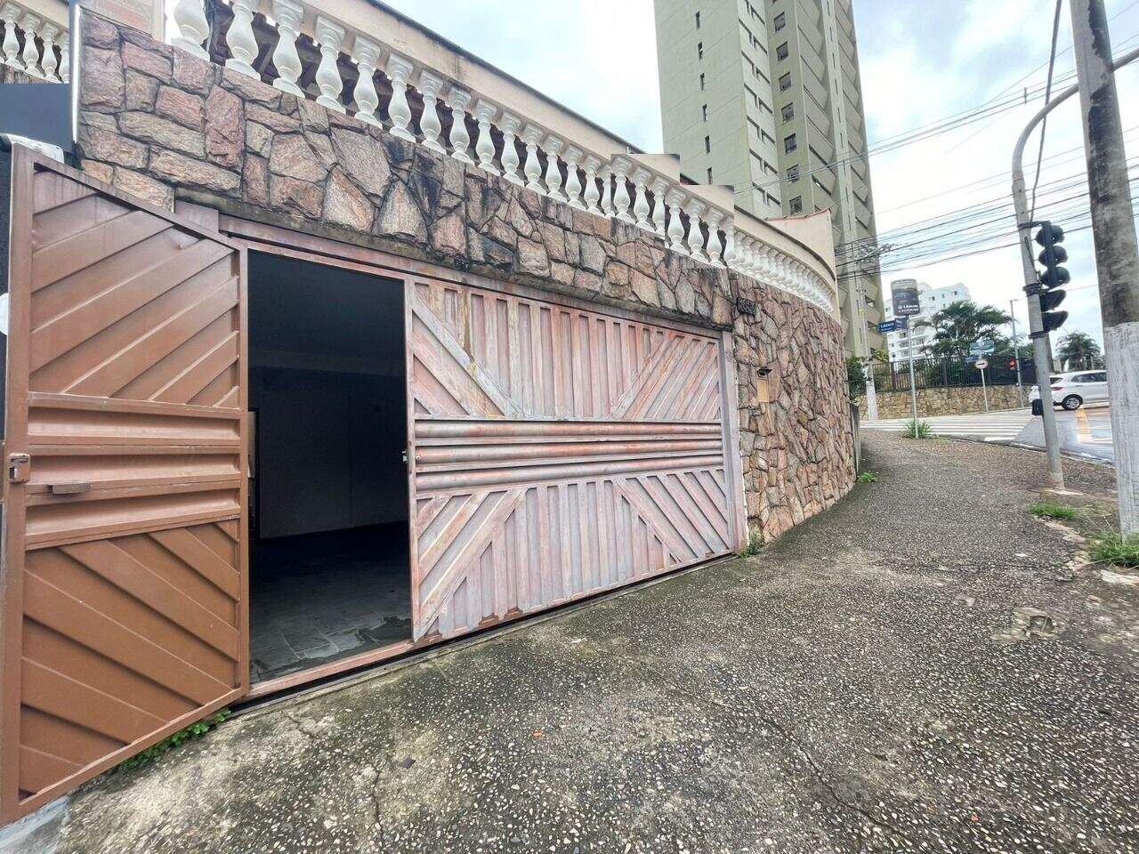 Casa à venda no Vila das Hortências: 