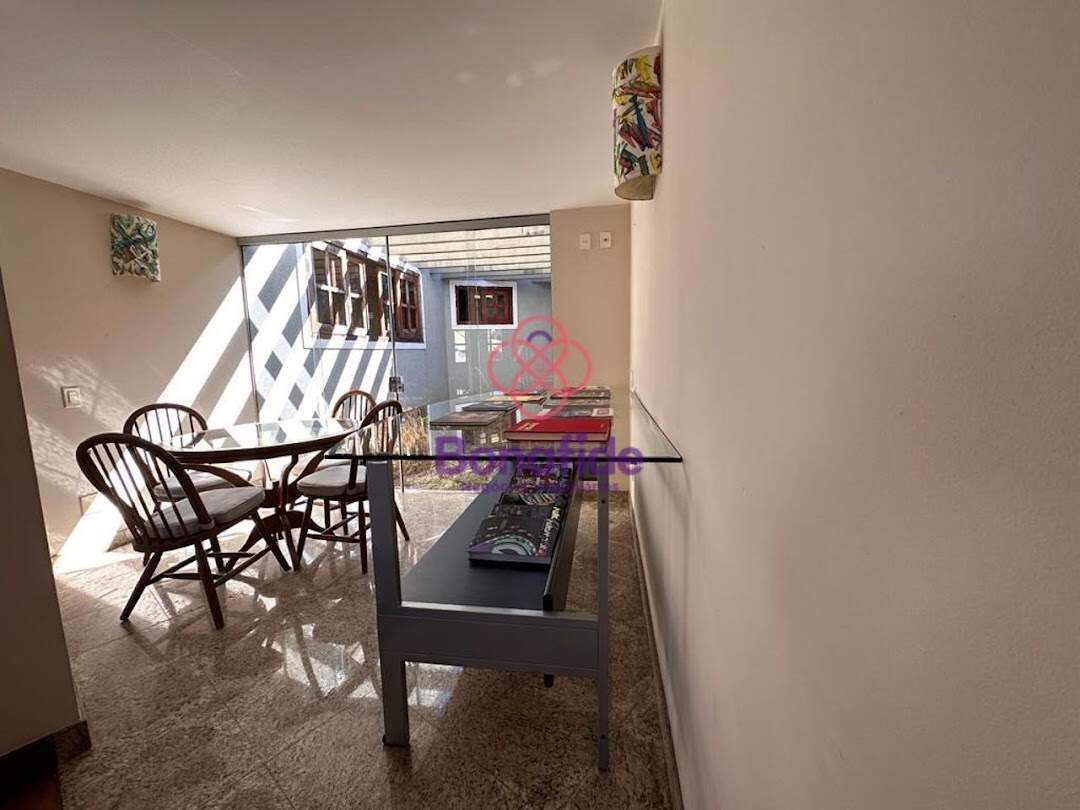 Casa à venda no Chácara Malota: 