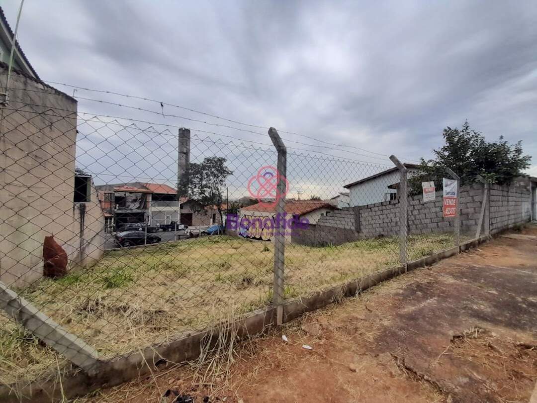 Terreno à venda no Jardim Ana Luiza: 