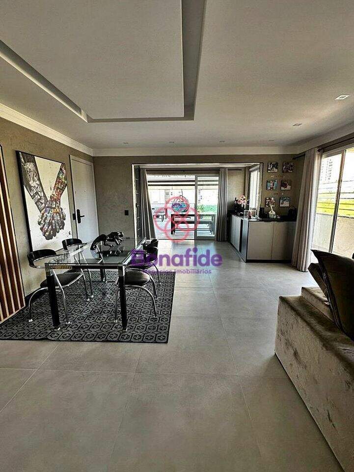 Apartamento à venda no Vila Vianelo: 