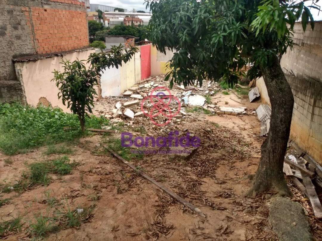 Terreno à venda no Portal da Santa Fe: 