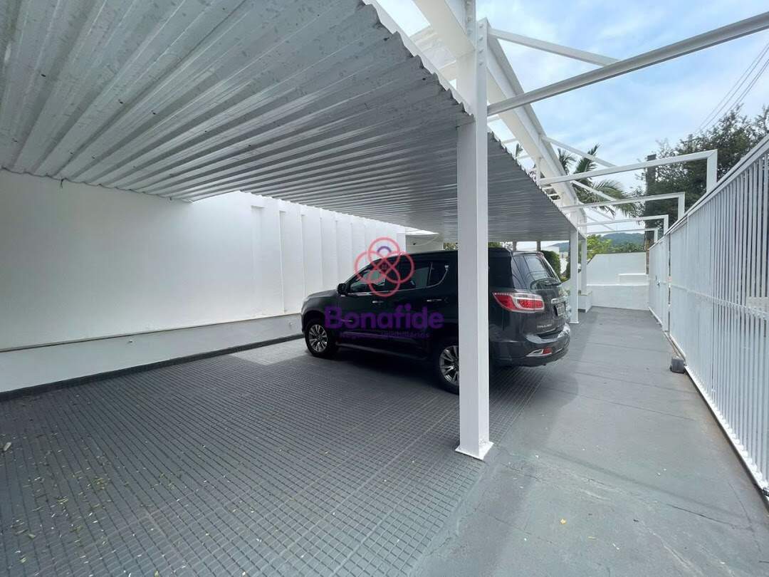 Casa à venda no Chácara Malota: 