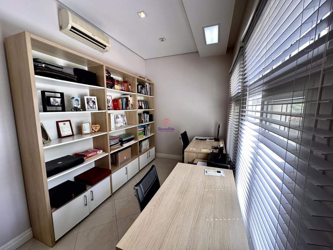 Casa à venda no Chácara Malota: 