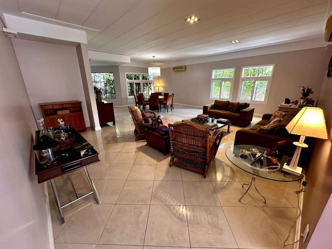 Casa à venda no Chácara Malota: 