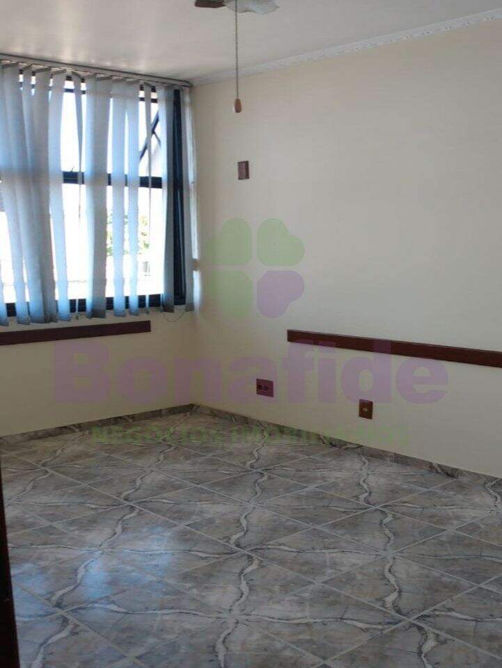 Sala à venda no Vila Vianelo: 