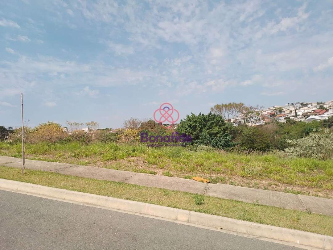 Terreno à venda no Bosque: 