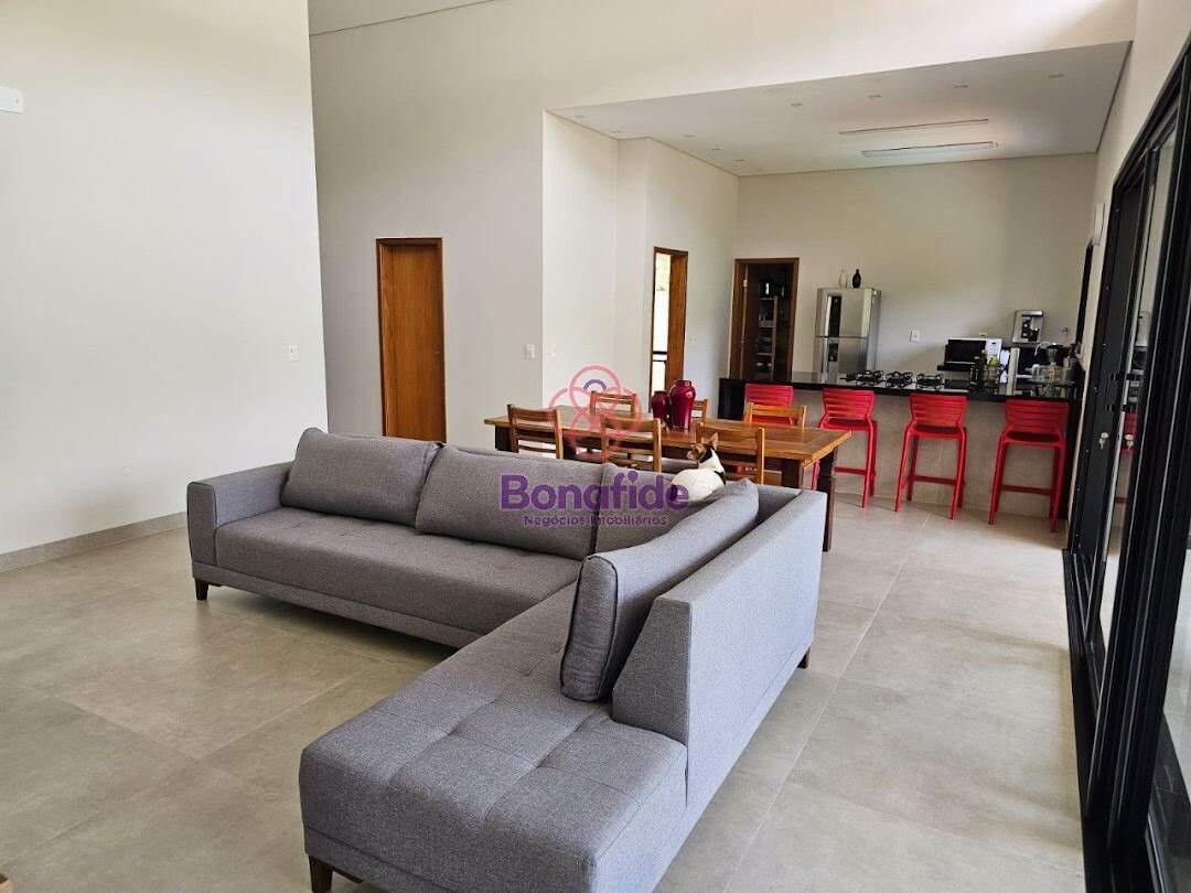 Casa à venda no Caxambu: 