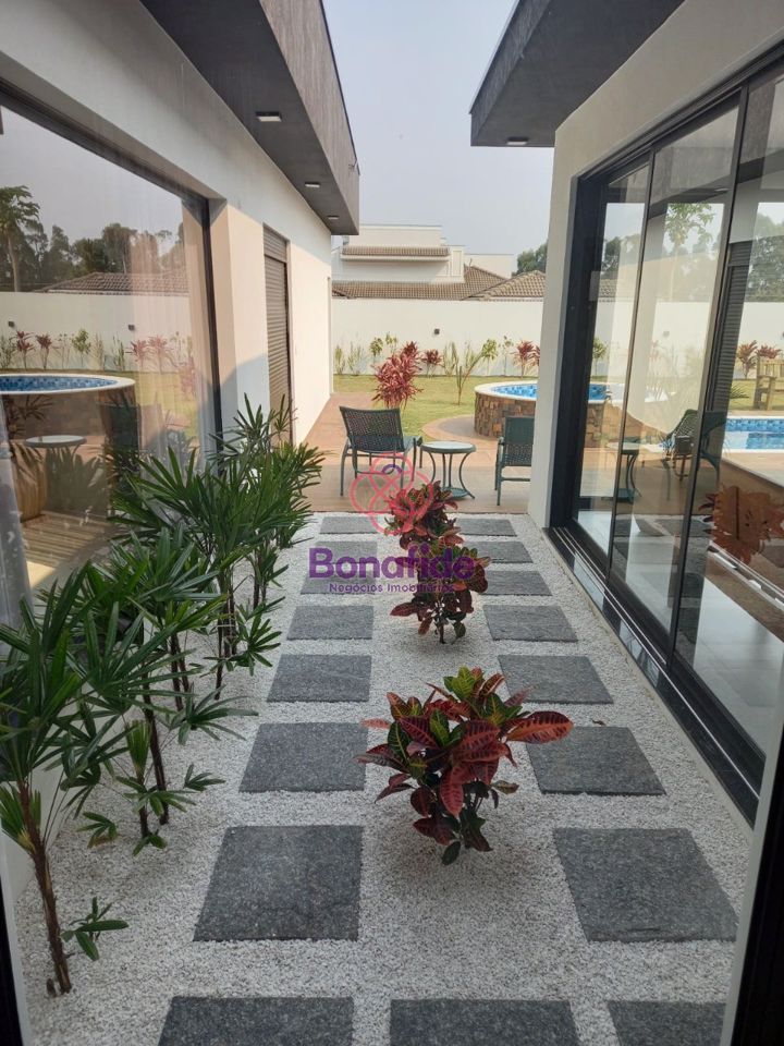 Casa à venda no Caxambu: 