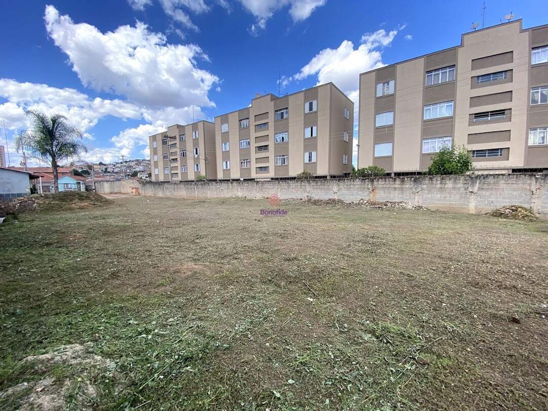 Terreno à venda no Vila Joana: 