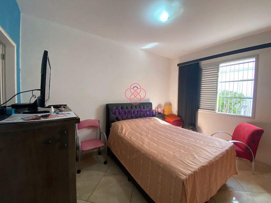 Casa à venda no Anhangabaú: 