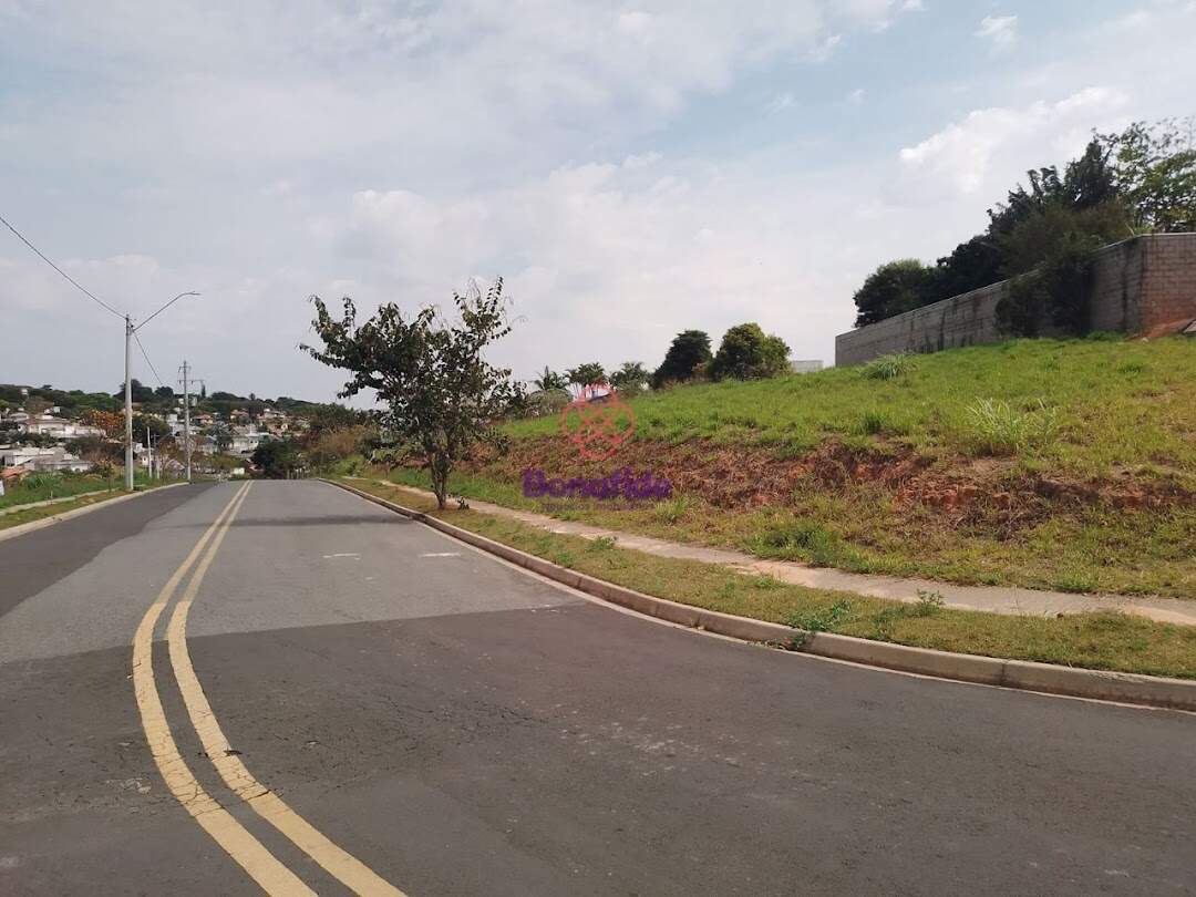 Terreno à venda no Bosque: 