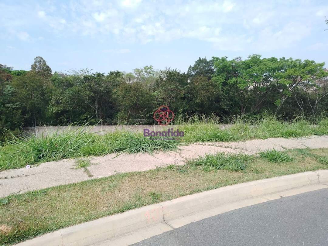 Terreno à venda no Bosque: 