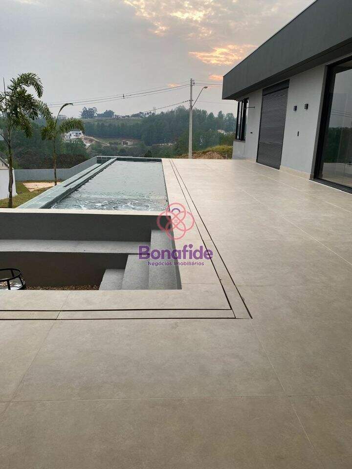 Casa à venda no Caxambu: 