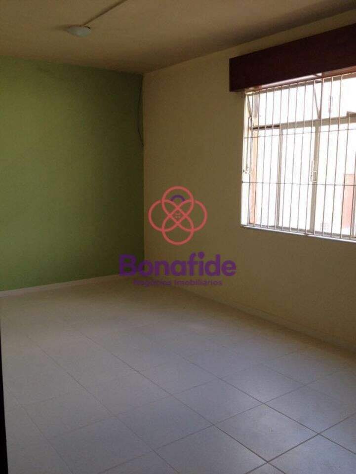 Sala à venda no Centro: 