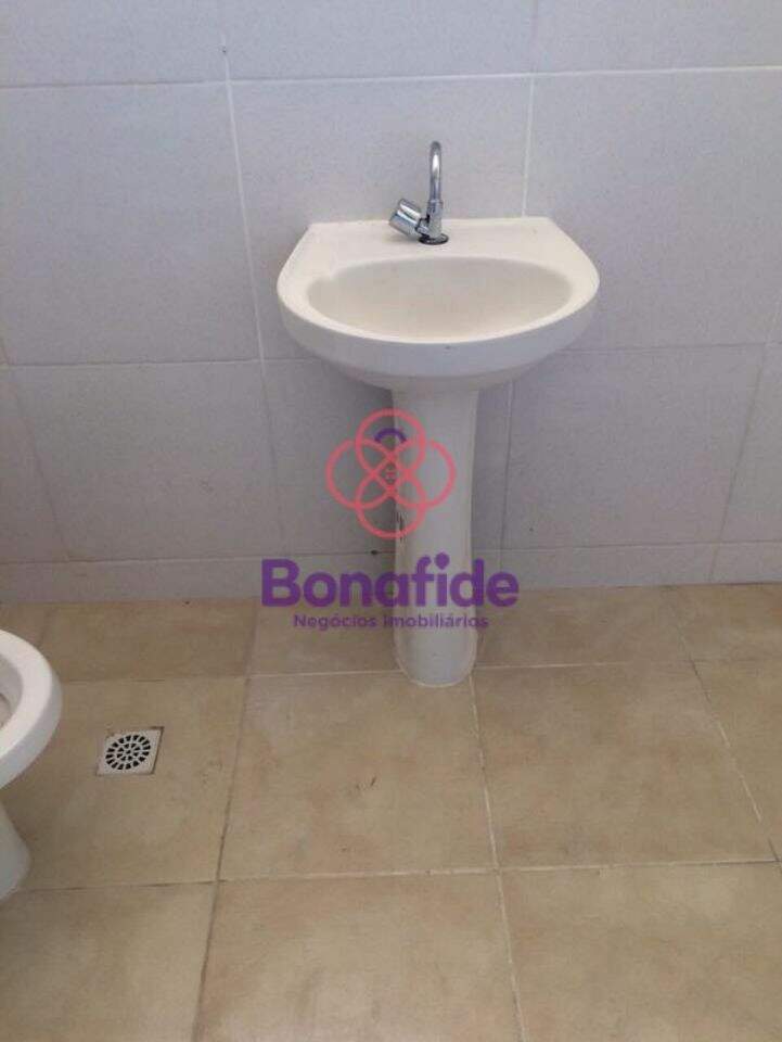 Sala à venda no Centro: 