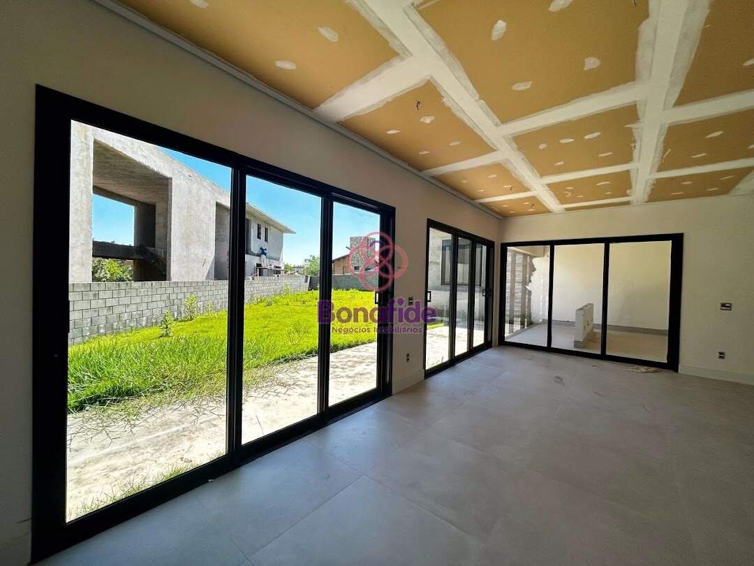 Casa à venda no Medeiros: 