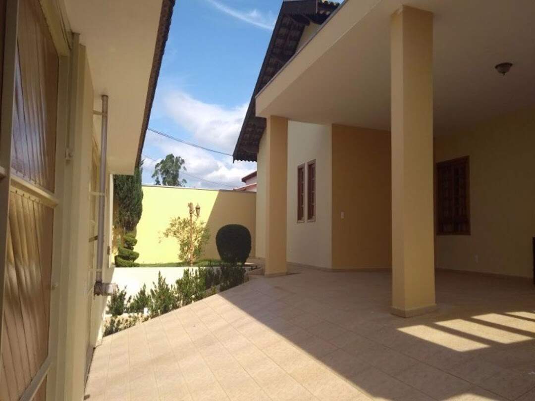 Casa à venda no Jardim Caxambu: 