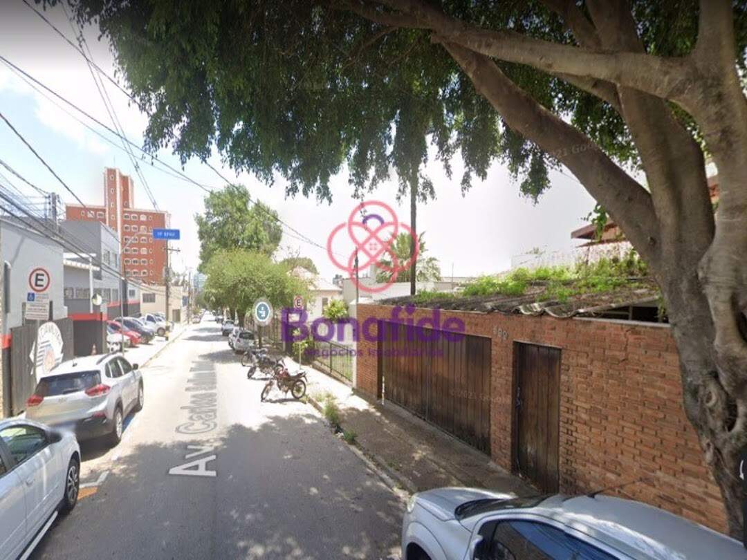 Casa à venda no Anhangabaú: 