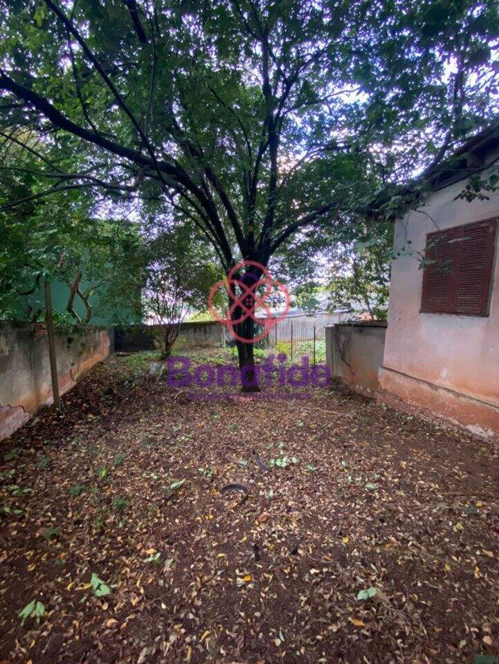 Casa à venda no Anhangabaú: 