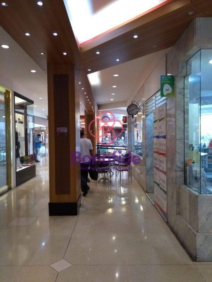 Salão à venda no Centro: 