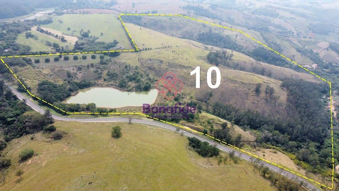 Área à venda no Bairro Itapema: 