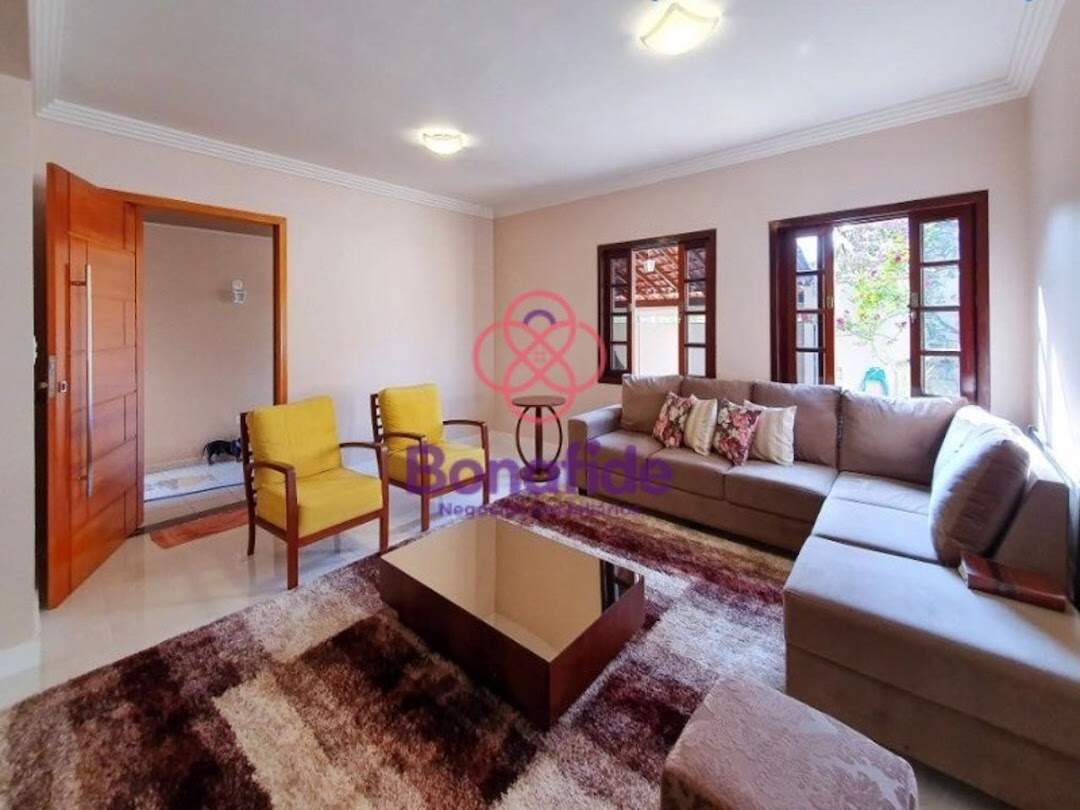 Casa à venda no Jardim Santa Adelaide: 