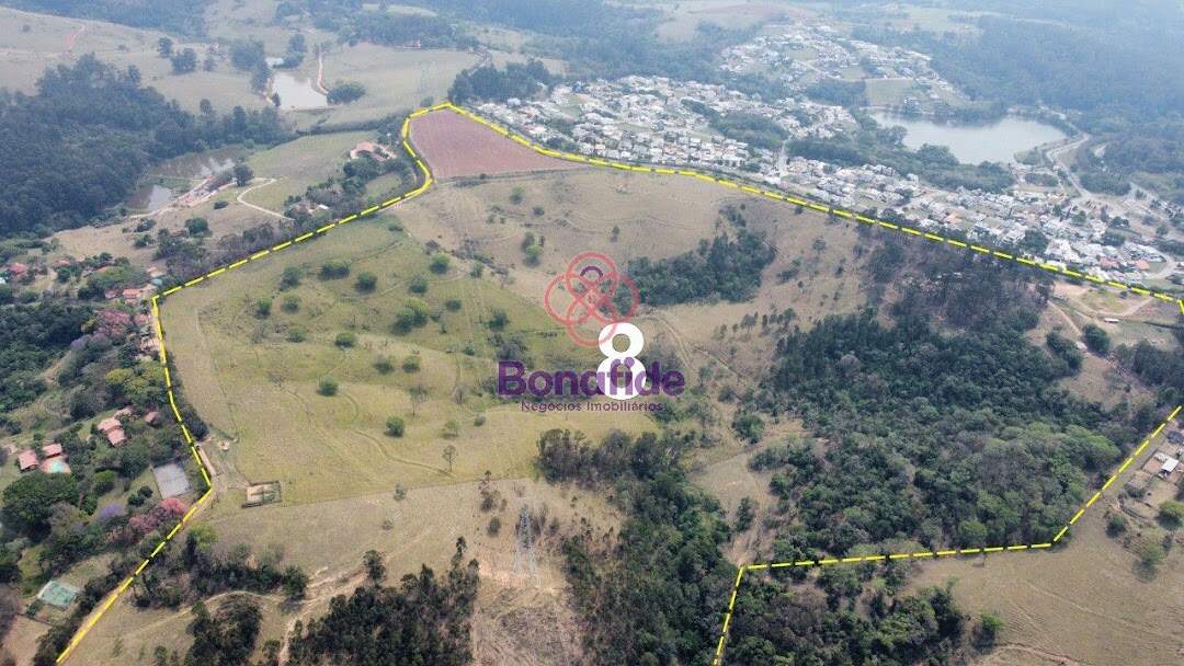 Área à venda no Parque São Gabriel: 