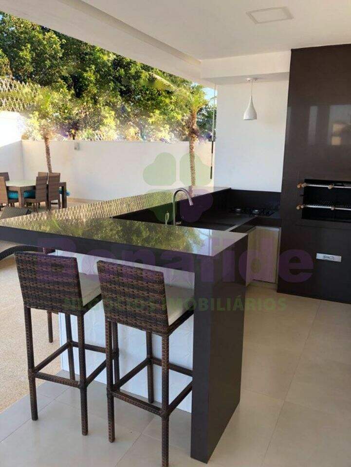 Casa à venda no Vale Azul II: 