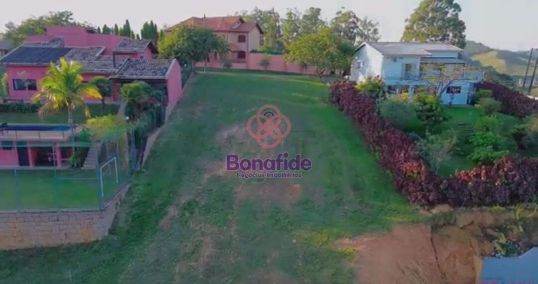 Terreno à venda no Cond. Terras de Santa Teresa: 