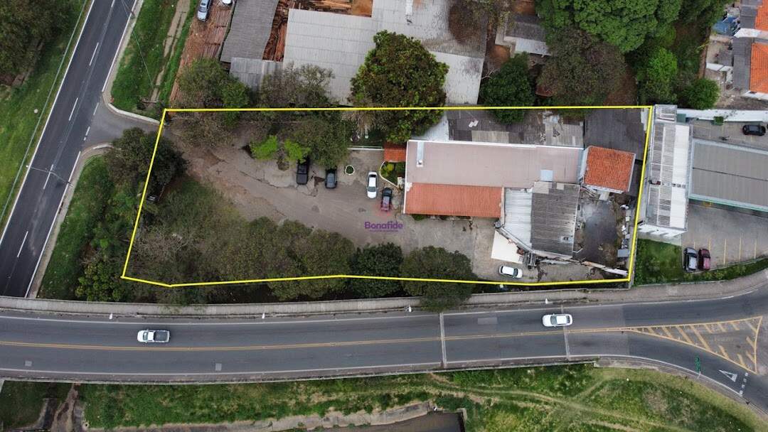 Terreno à venda no Chácara Independência: 