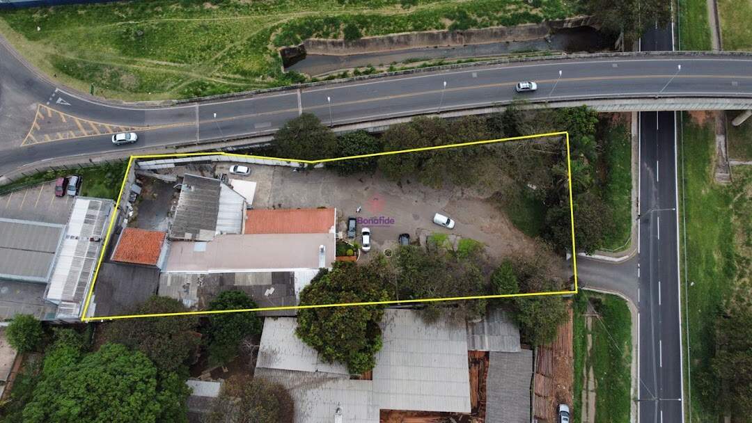 Terreno à venda no Chácara Independência: 