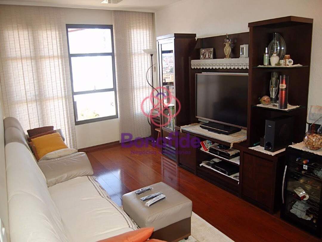 Apartamento à venda no Anhangabaú: 
