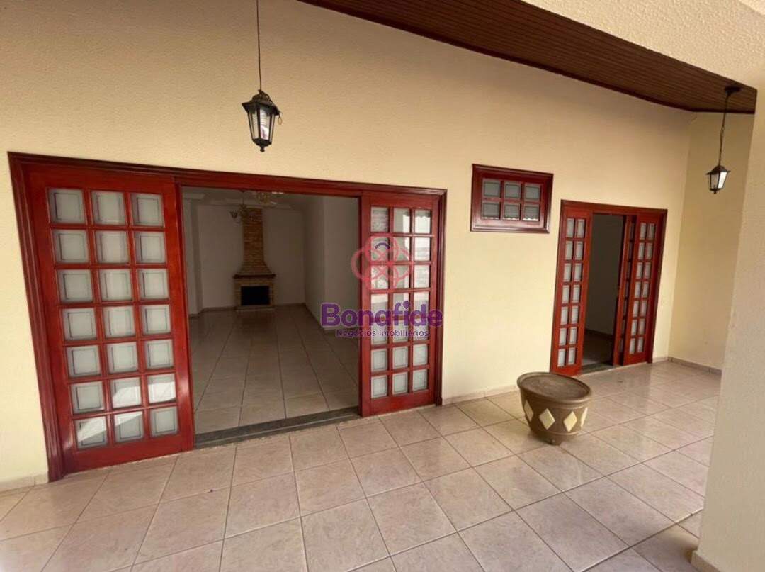 Casa à venda no Jardim Primavera: 