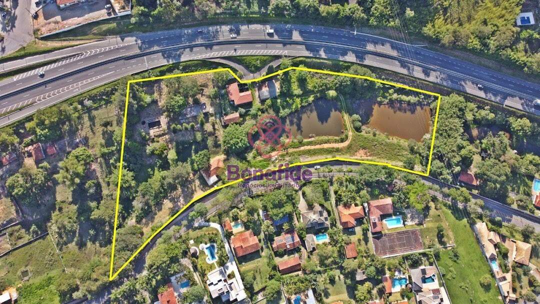 Rancho à venda no Jardim Tarumã: 