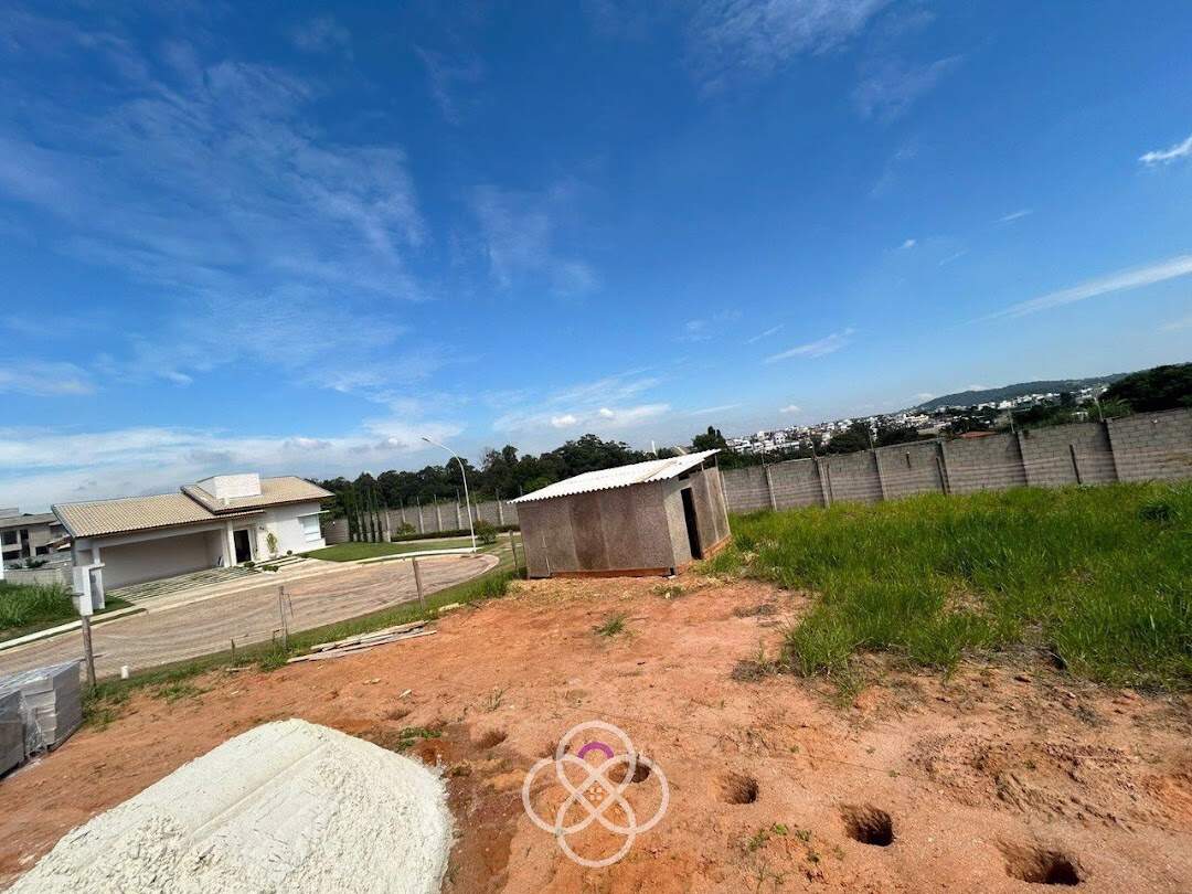 Terreno à venda no V Medeiros: 