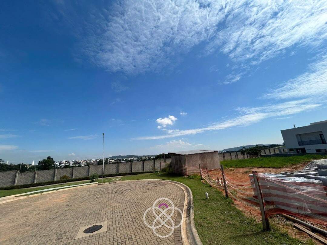 Terreno à venda no V Medeiros: 