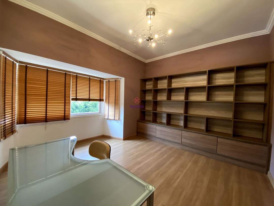 Casa à venda no Jundiaí Mirim: 