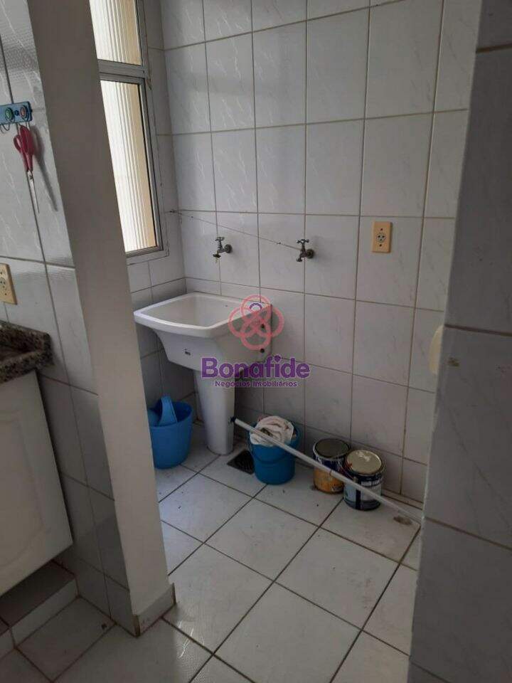 Apartamento à venda no Dos Medeiros: 