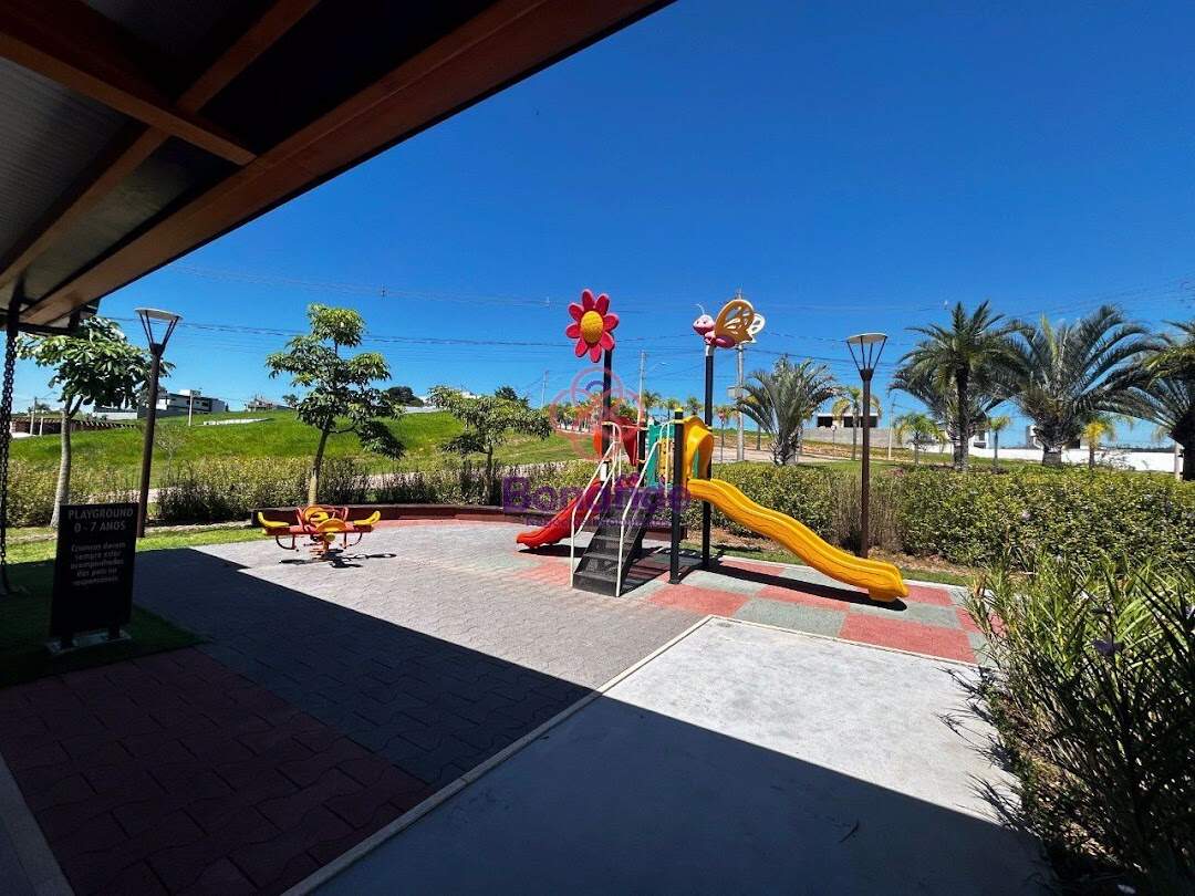 Terreno à venda no Medeiros: 