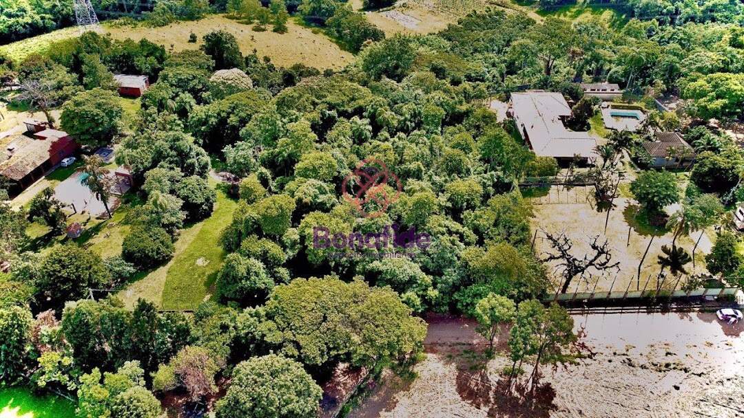 Terreno à venda no Bom Jardim: 