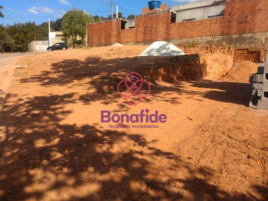 Terreno à venda no Loteamento Serra dos Cristais: 