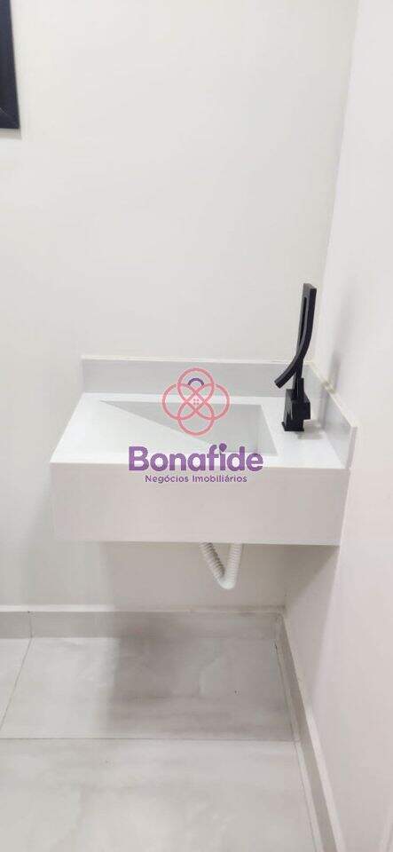 Casa à venda no Jardim Primavera: 