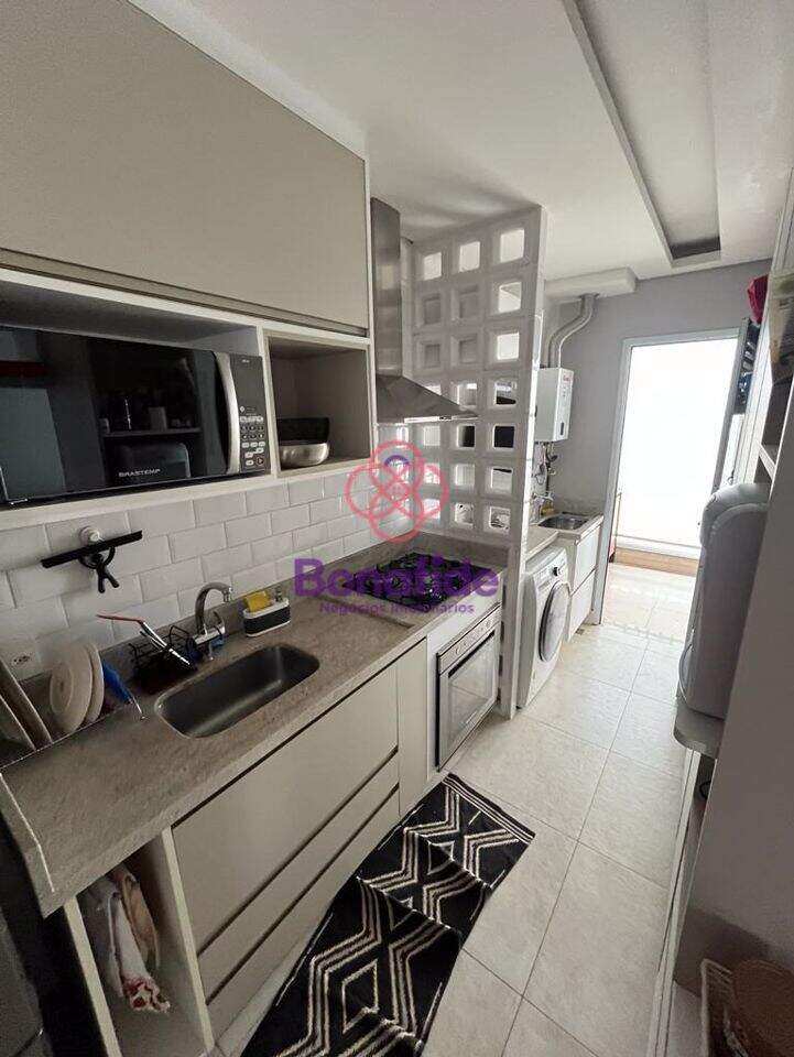 Apartamento à venda no Medeiros: 