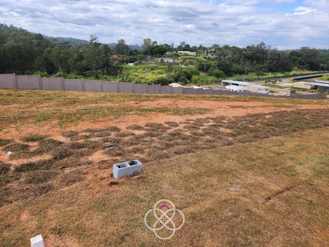 Terreno à venda no Ivoturucaia: 