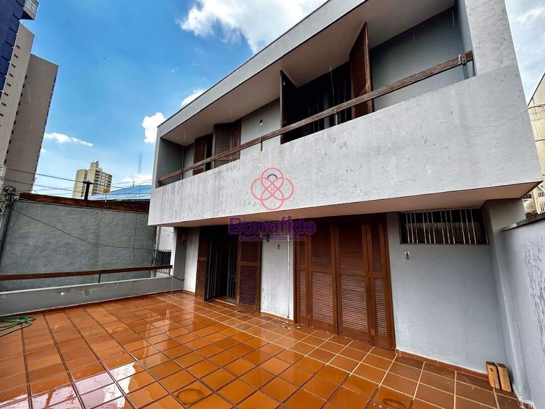 Casa à venda no Anhangabaú: 