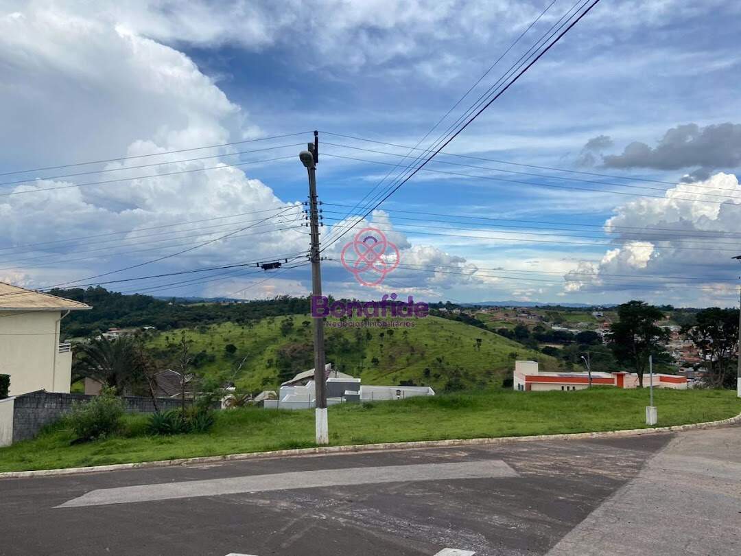 Terreno à venda no Loteamento Portal da Colina: 