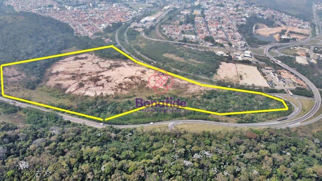 Área à venda no Chácara Lagoa Branca: 