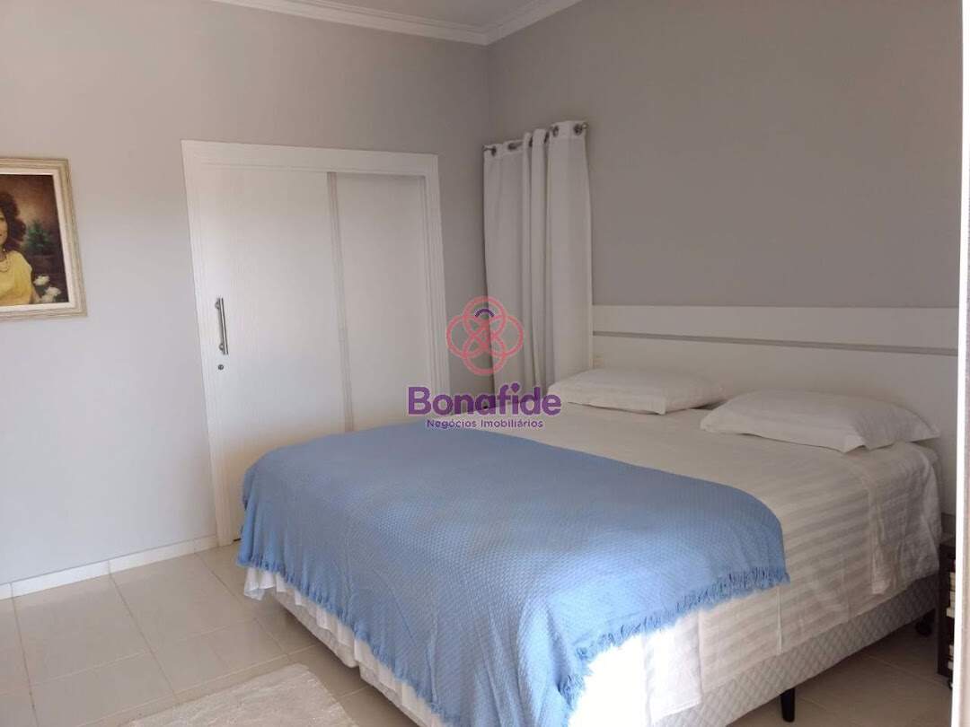 Casa à venda no Medeiros: 