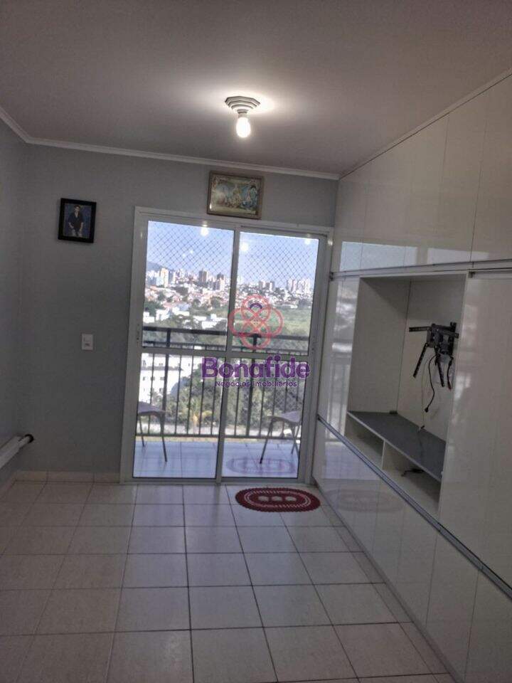 Apartamento à venda no Vila Santa Maria: 